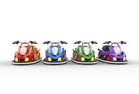 O kart bonde do parque de diversões para crianças/crianças monta em carros com pedal