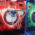 Máquina de jogo do tiro do basquetebol da rua comercial 12 meses de garantia
